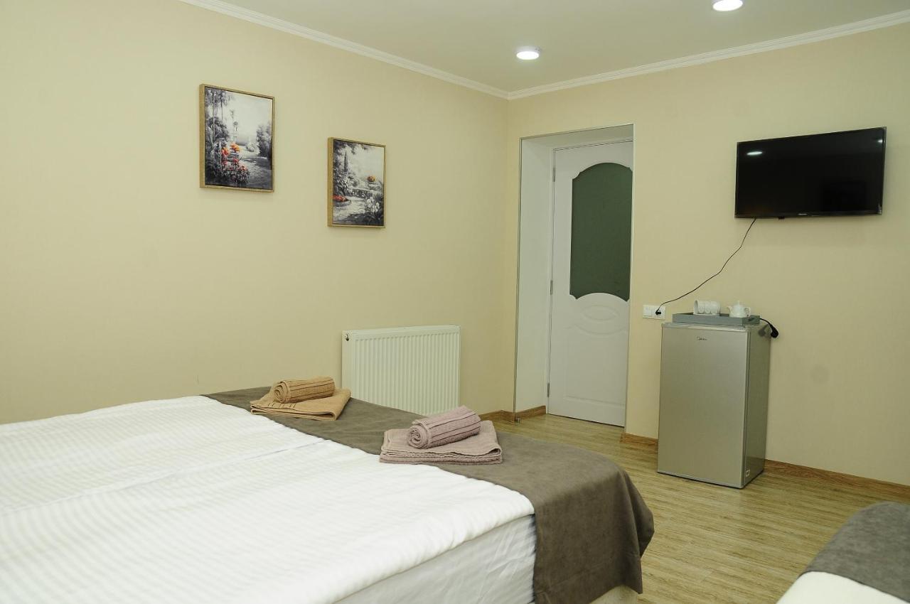 Erik'S Guest House Borjomi Εξωτερικό φωτογραφία