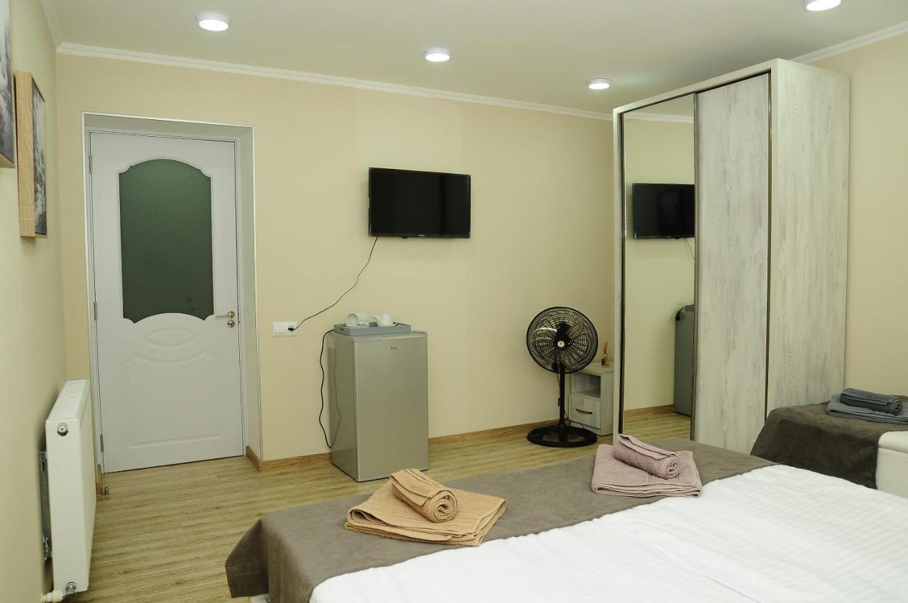 Erik'S Guest House Borjomi Εξωτερικό φωτογραφία